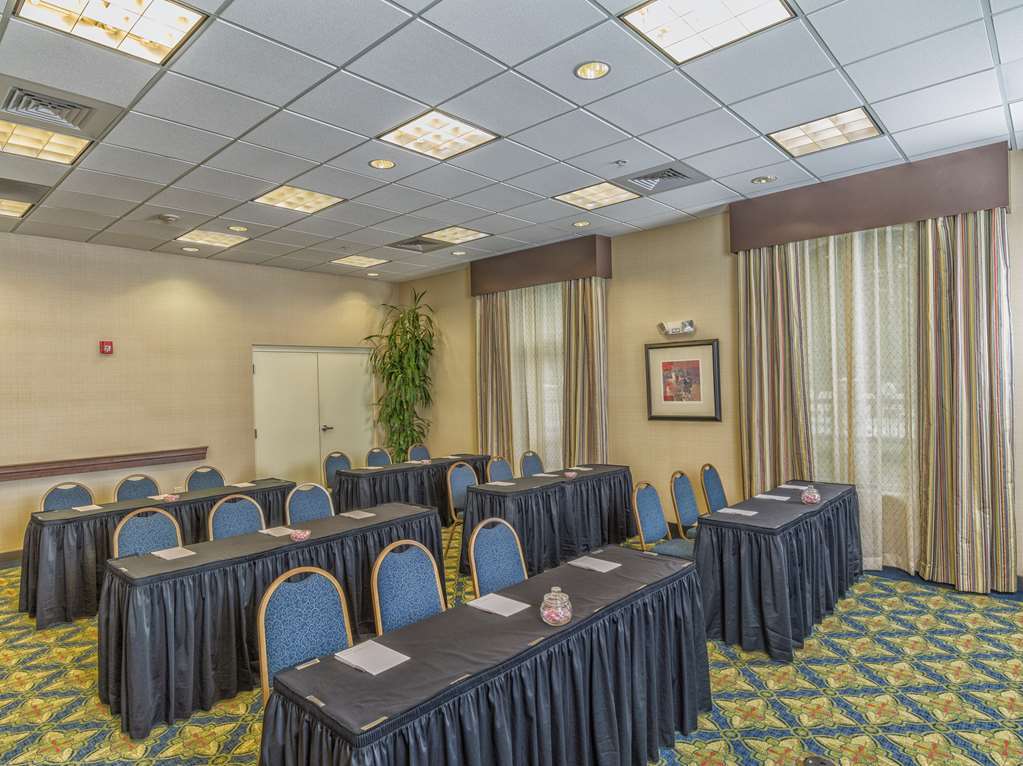 Hampton Inn Belmont At Montcross Einrichtungen foto